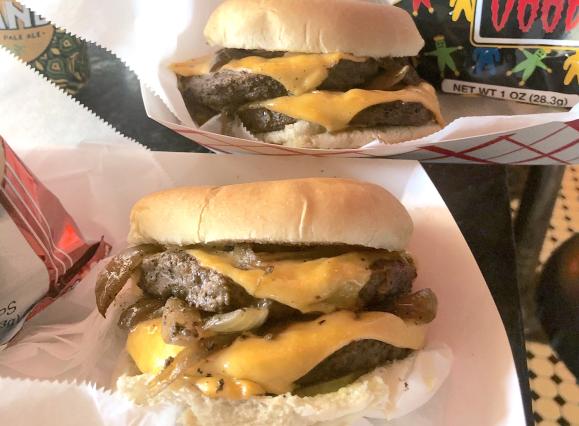 double soul burgers with cheese
