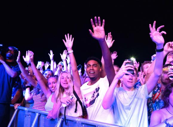 front row of crowd at beale street music fest