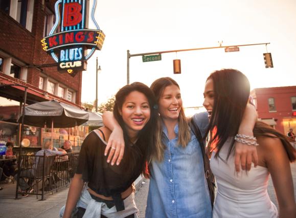 Girls Night on Beale