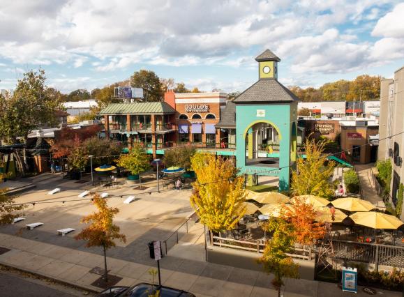 chimes square tower at overton square