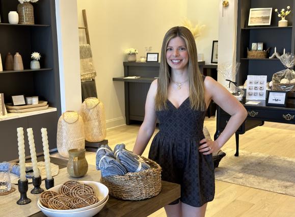 One Cozy Home Laura Owner