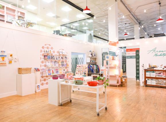 Arrow Creative | Kim Thomas