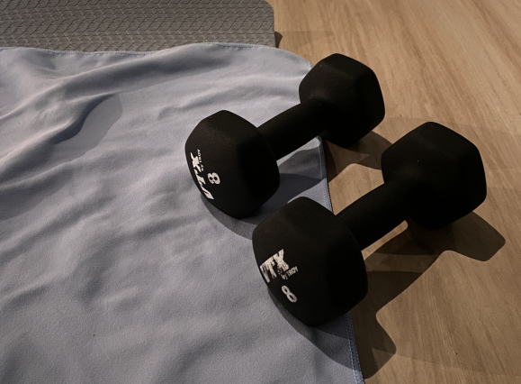 weights on a mat