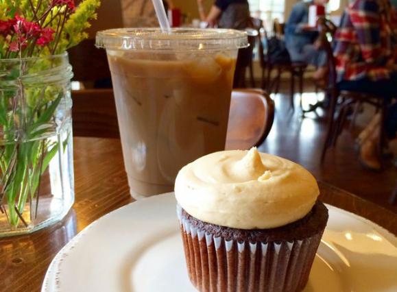 muddys-cupcake-and-iced-coffee.jpg