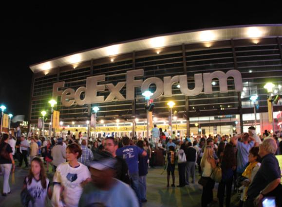 Memphis love their Grizzlies! Photo Credit: Marvin Garcia