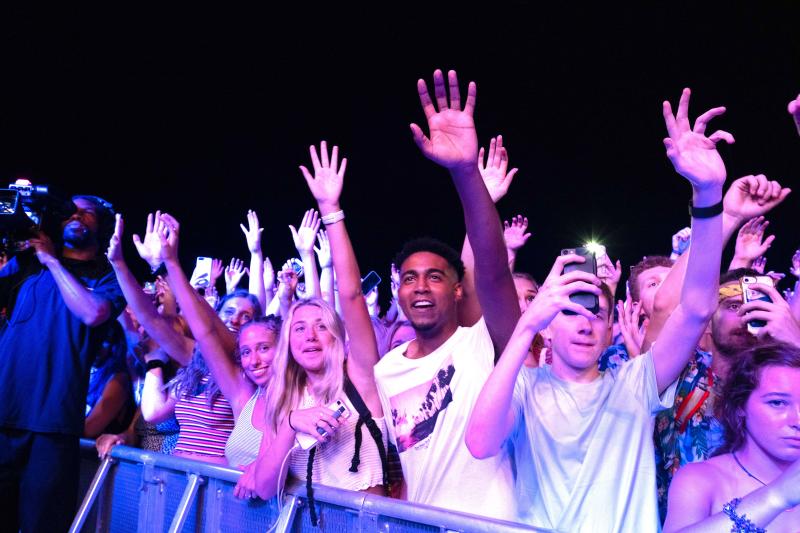 front row of crowd at beale street music fest