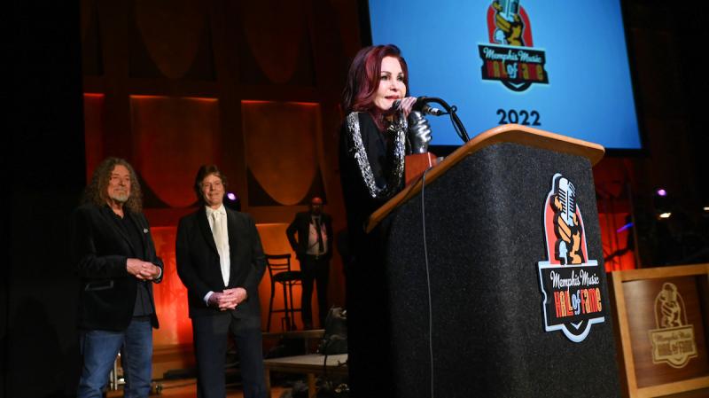 priscilla presley at memphis music hall of fame 2022 induction