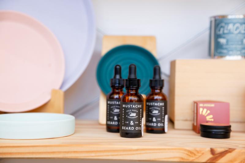 Paper &amp; Clay beard oil