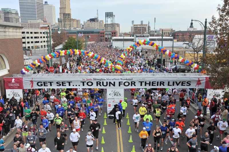Runners ready for the St. Jude Memphis Marathon