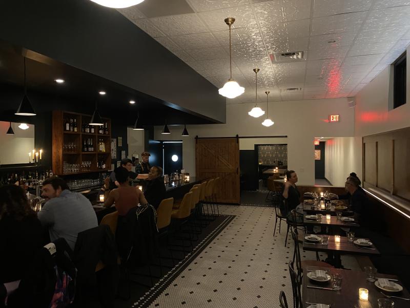 bar and additional dining area