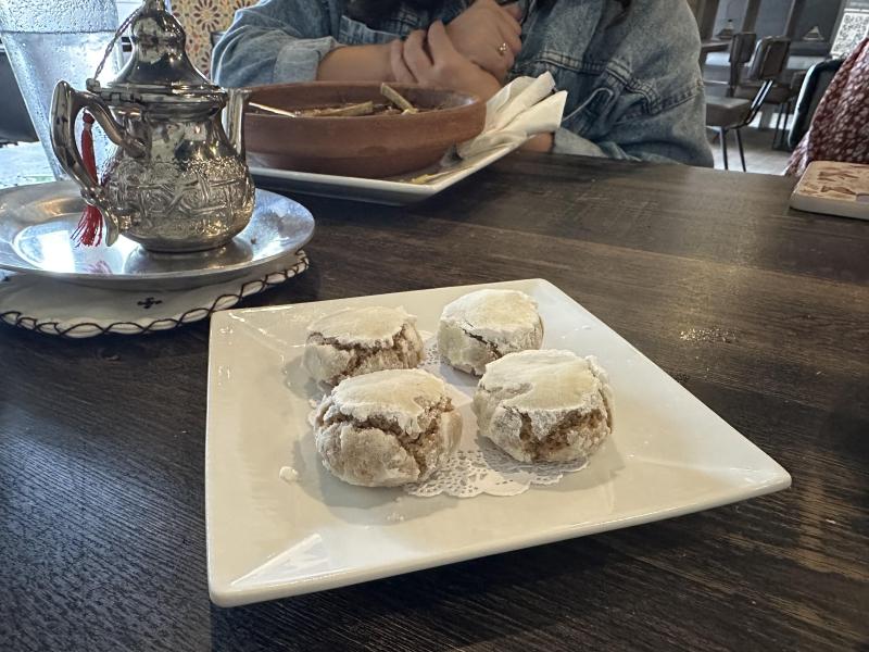 four pieces of Moroccan Sweets dish