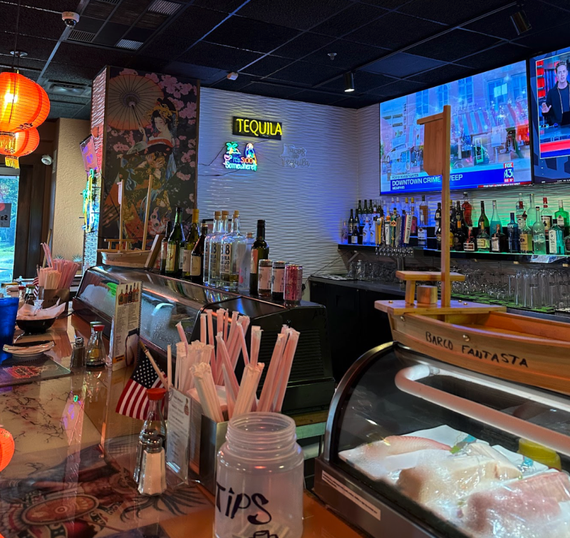 Sake vs Tekila bar area