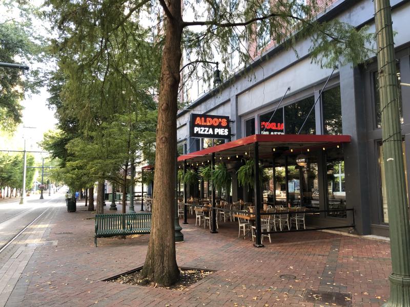 Aldo's downtown patio