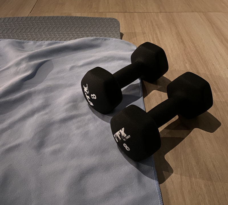 weights on a mat