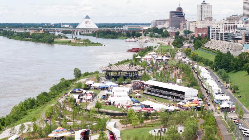 aerial photo of smokeslam barbecue festival at Tom Lee Park in Downtown Memphis along the Mississippi River