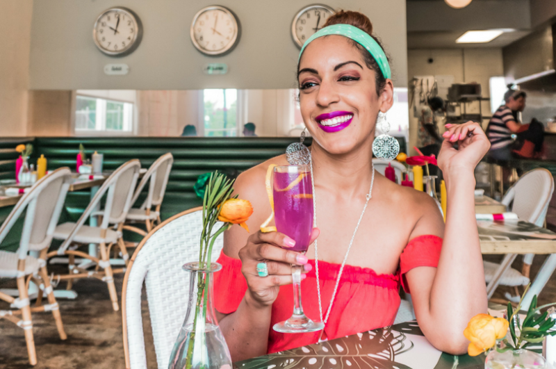 The Liquor Store / Ashley Renee