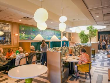 Restaurant iris dining room 