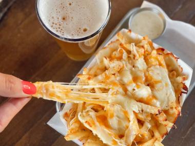 cheese fries slider inn