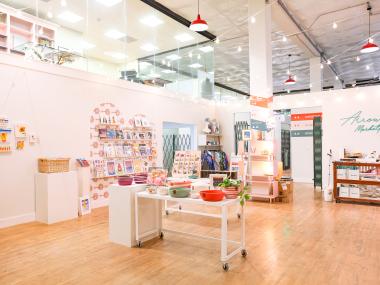 Arrow Creative | Kim Thomas