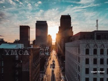 memphis skyline on madison ave facing west at sunset