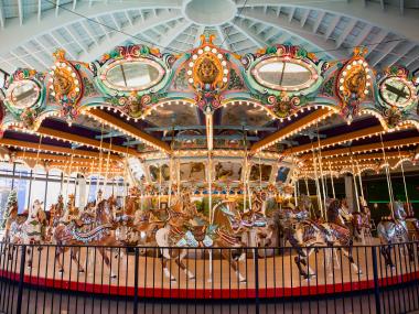 Memphis Grand Carousel