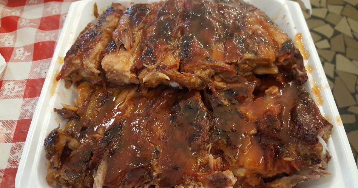 Diamonds In The Pork 4 Memphis Barbeque Spots You Need To Try Memphistravel Com