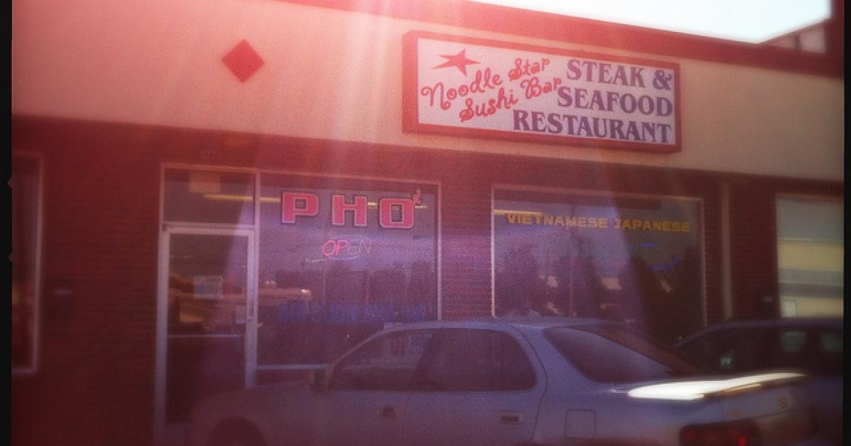 Noodle Star Sushi Bar Meets Your Suburban Pho Needs I Love Memphis